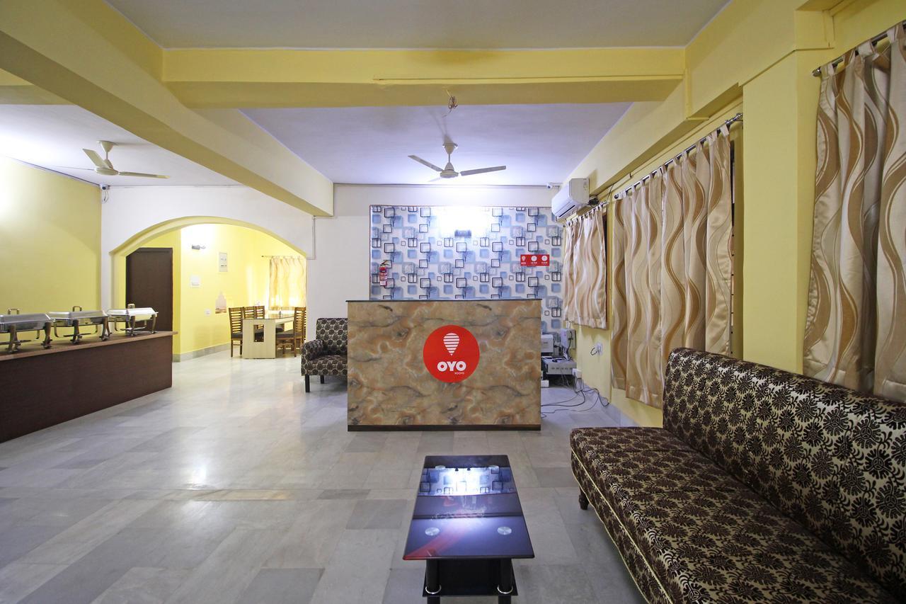Oyo 9081 Pallavi International Hotel Patna  Kültér fotó